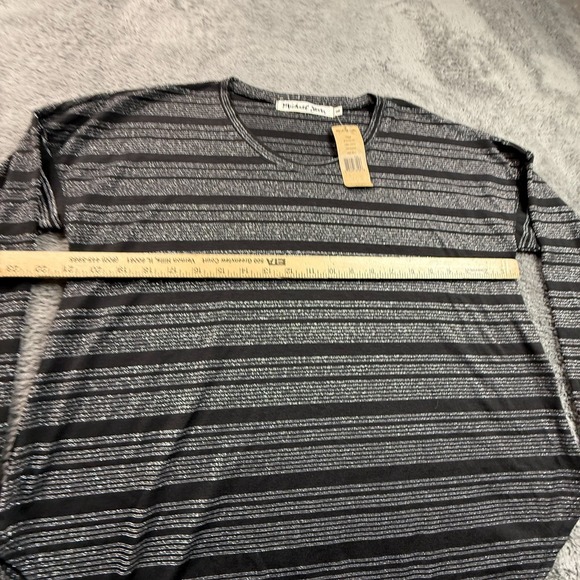 Michael Stars NWT Womens OS Black Silver Lurex Stripe Long Sleeve Top Wide Neck - Picture 6 of 7